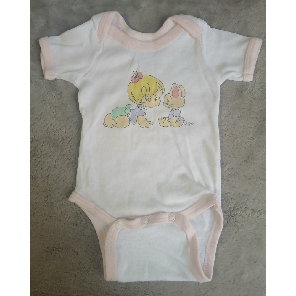 Vtg Precious Moments Baby Girl Bunny Bodysuit White Pink Newborn up to 12lbs 00s